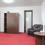 Ξενοδοχείο Seven 3*